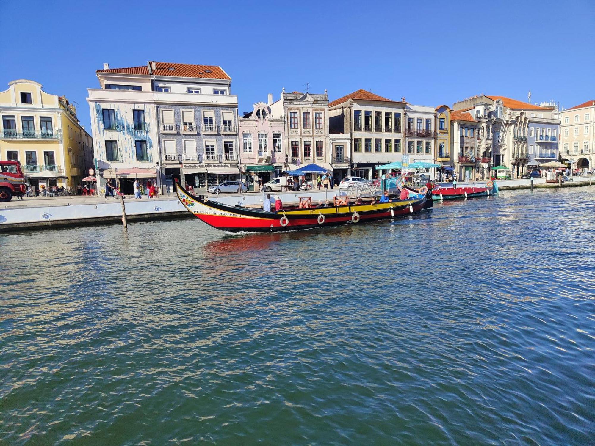 Aveiro House Hotel Bagian luar foto