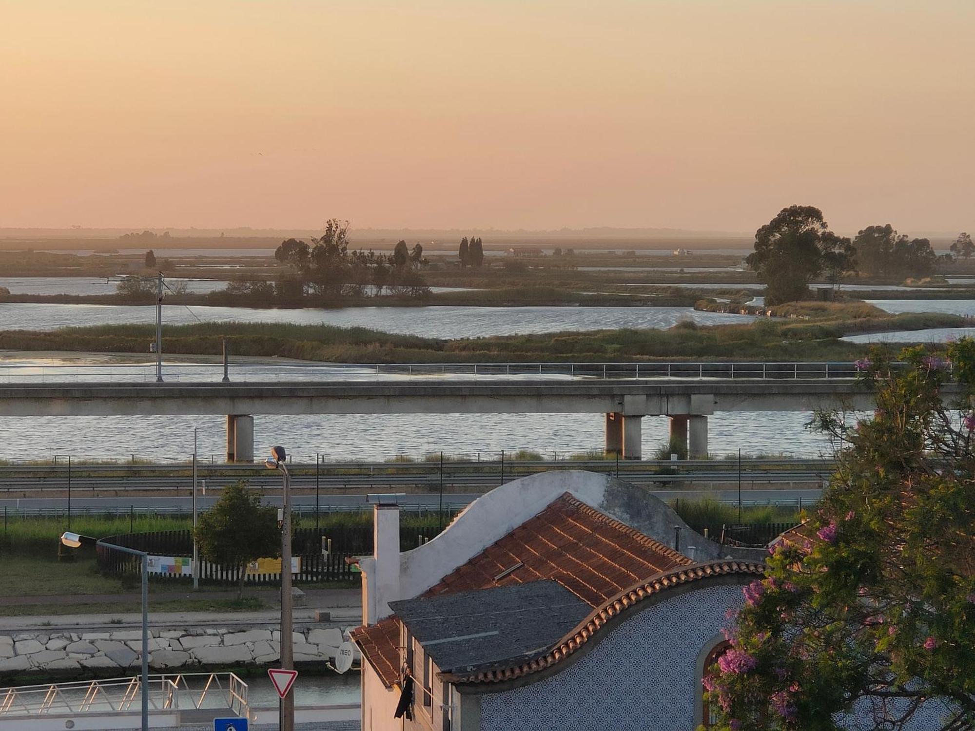Aveiro House Hotel Bagian luar foto